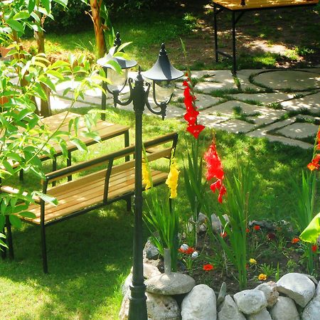 Arya Holiday Houses Чирали Екстериор снимка