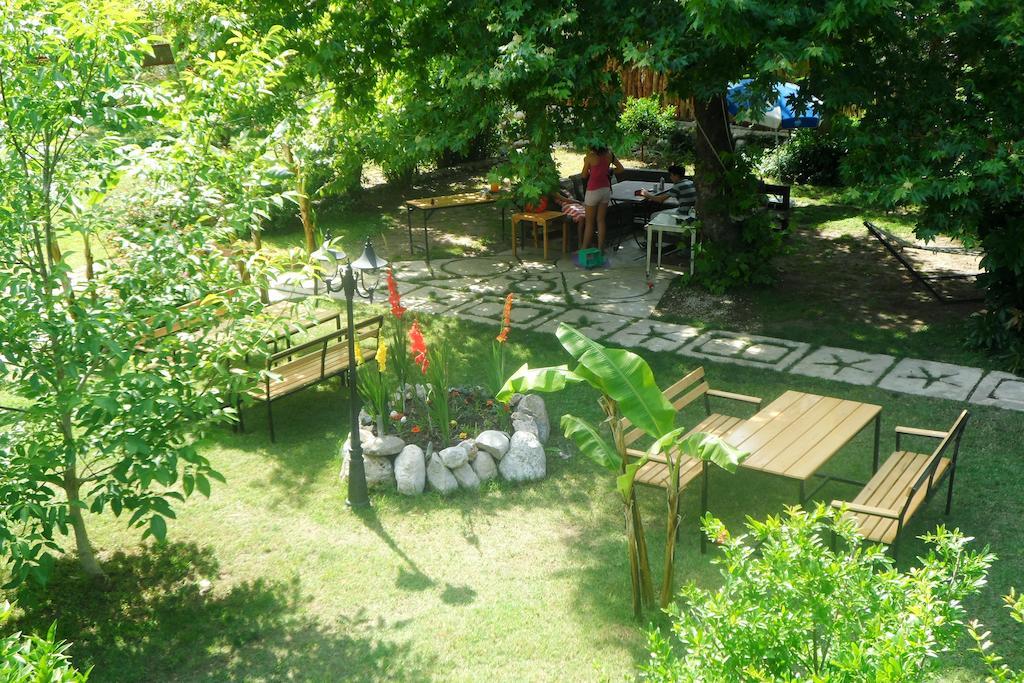 Arya Holiday Houses Чирали Екстериор снимка