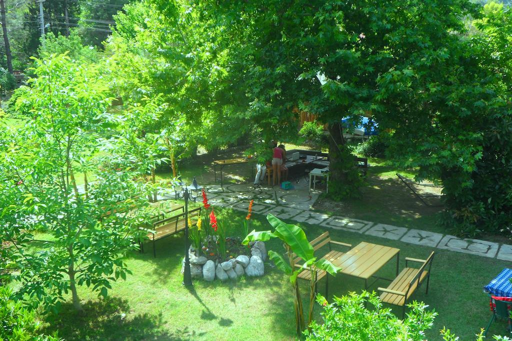Arya Holiday Houses Чирали Екстериор снимка