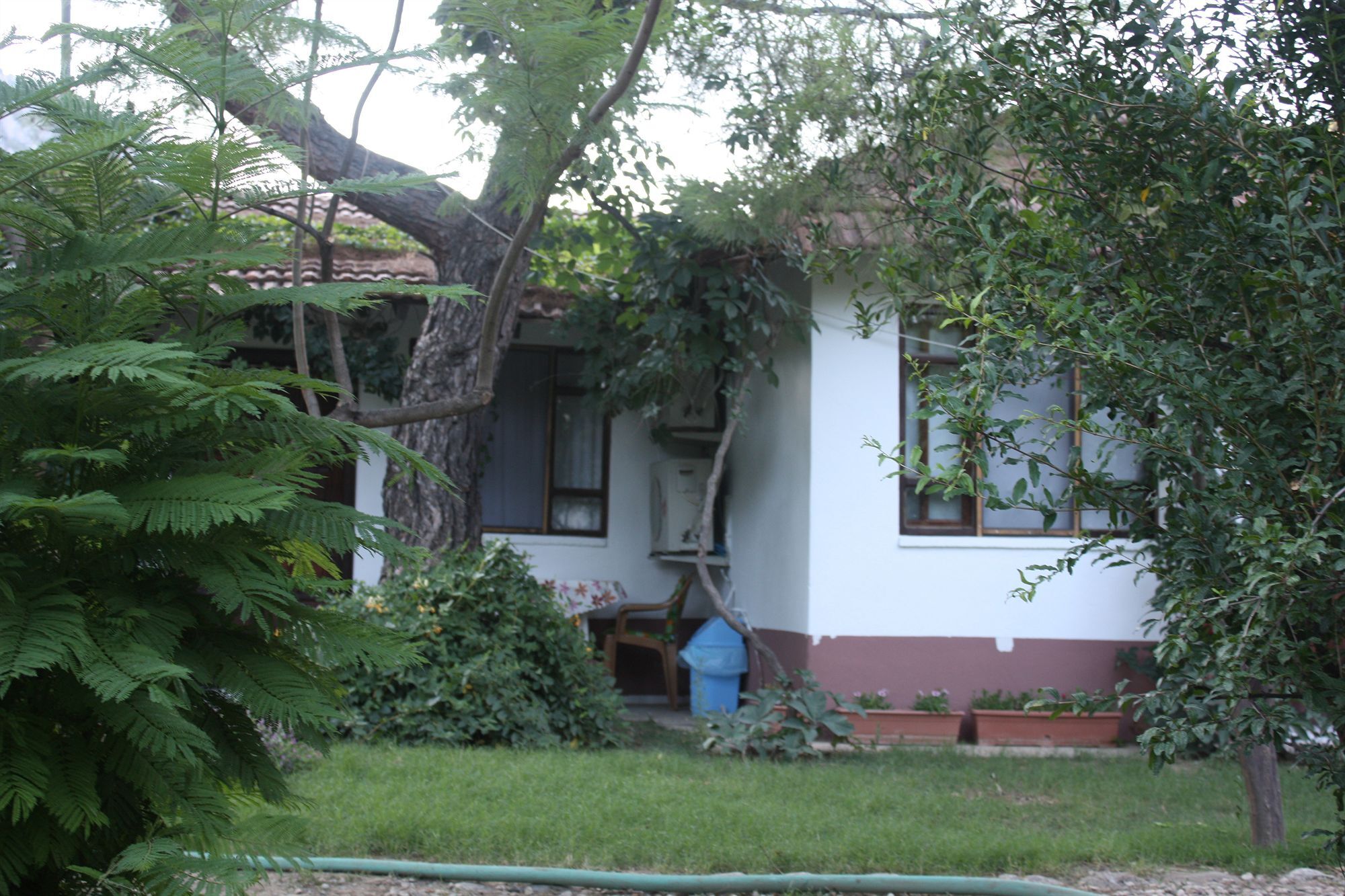 Arya Holiday Houses Чирали Екстериор снимка