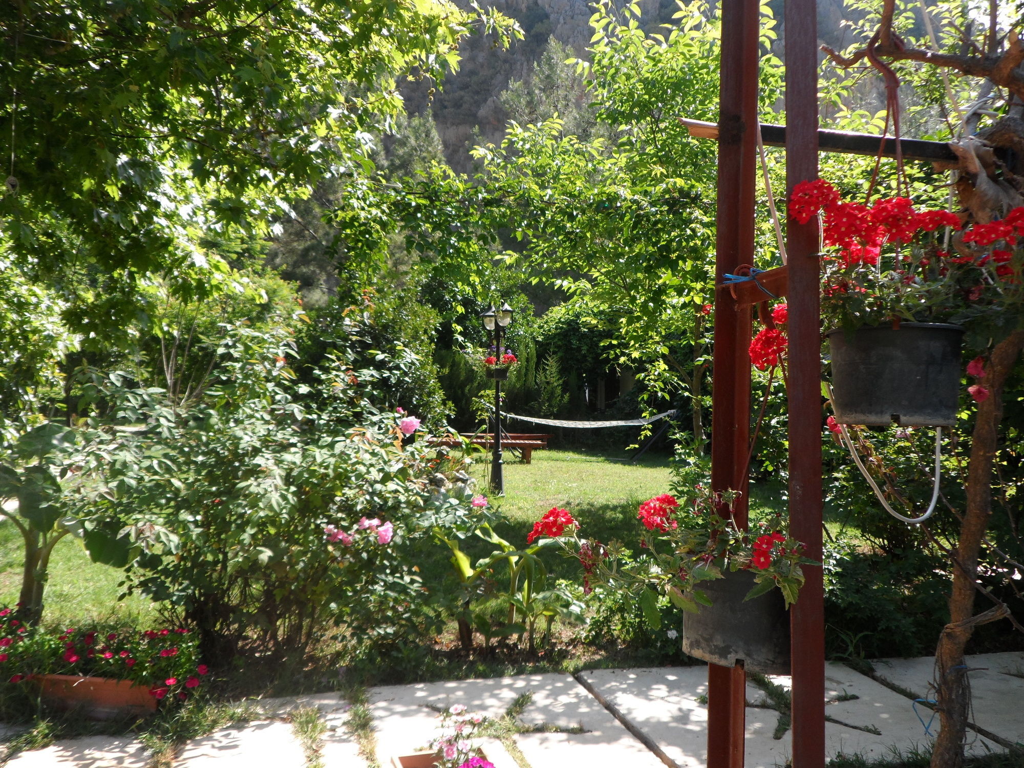 Arya Holiday Houses Чирали Екстериор снимка