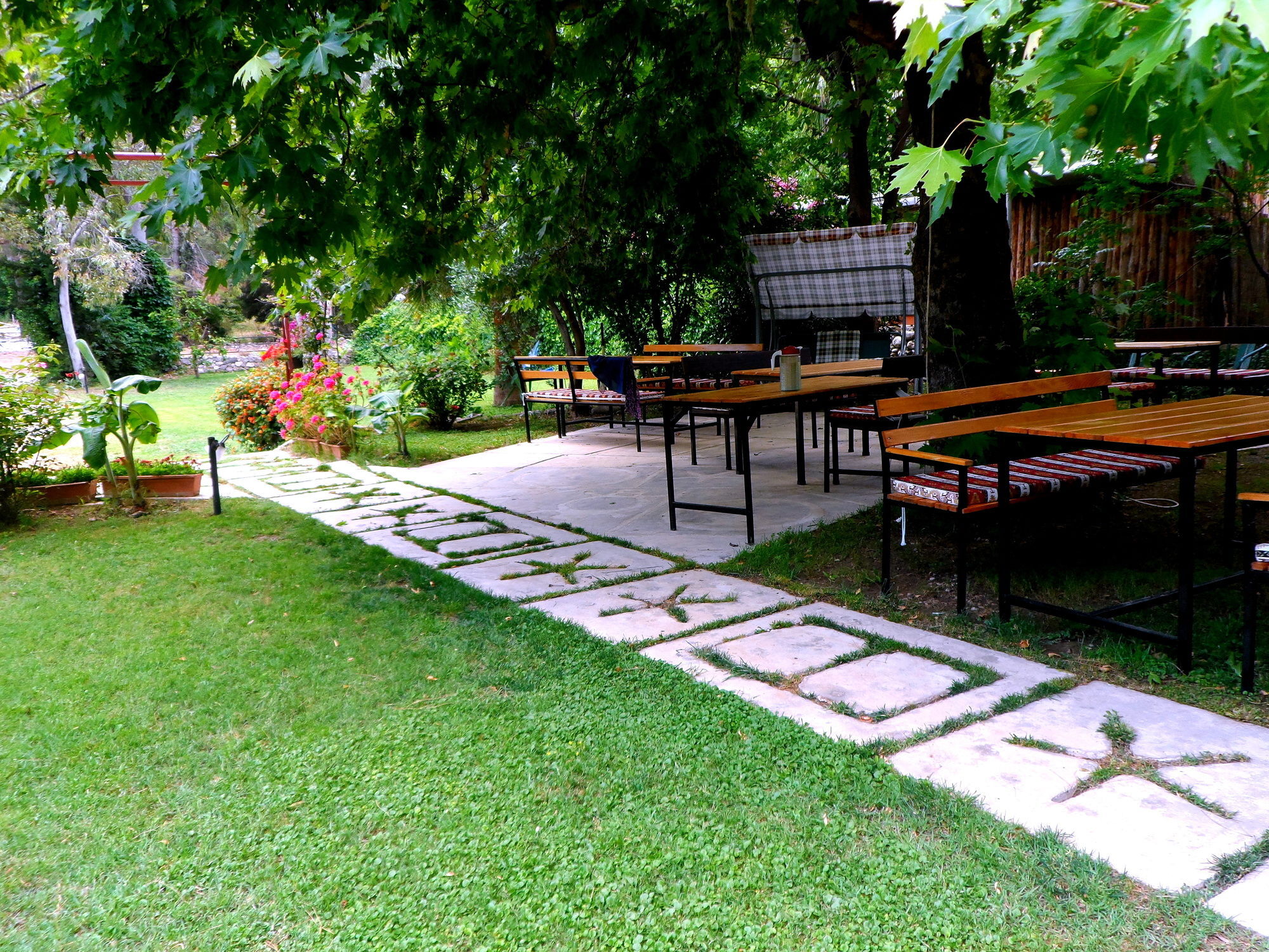 Arya Holiday Houses Чирали Екстериор снимка